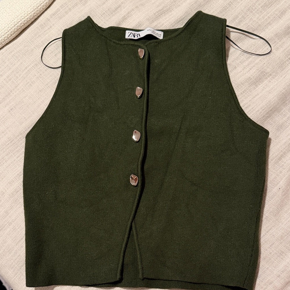 Zara Olive Green Sleeveless Knit Top